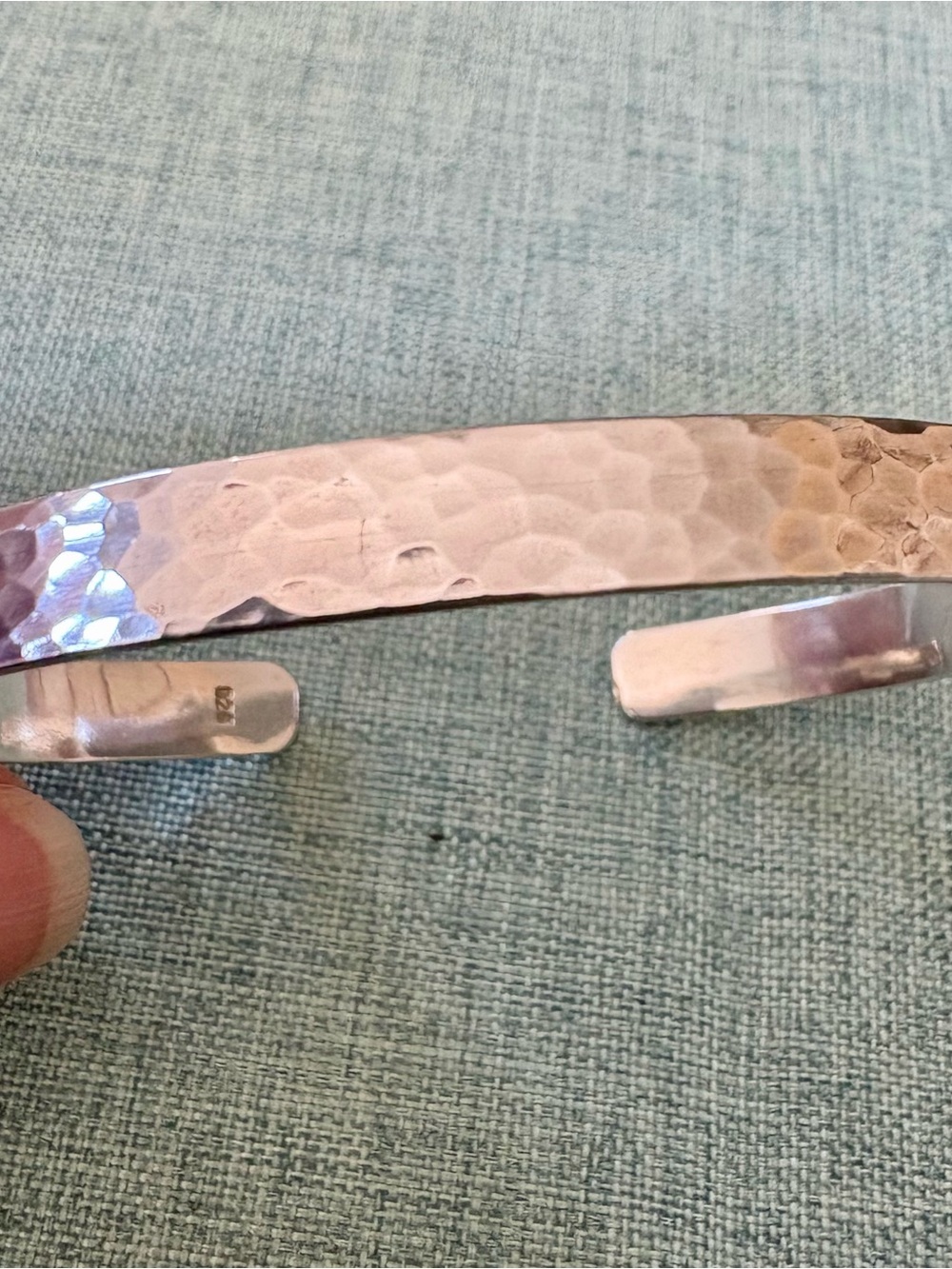 925 Sterling Silver Avatar "Oel Ngati Kameie" (I See You) Hammered Cuff